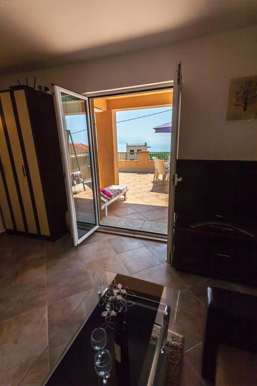Apartments Mila Krimovica Стая снимка